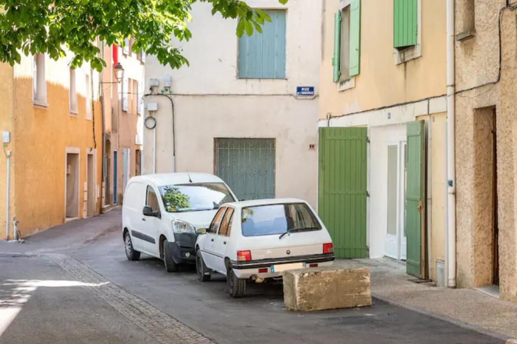 Le Marronnier 1 Apartamento LʼIsle-sur-la-Sorgue Exterior foto