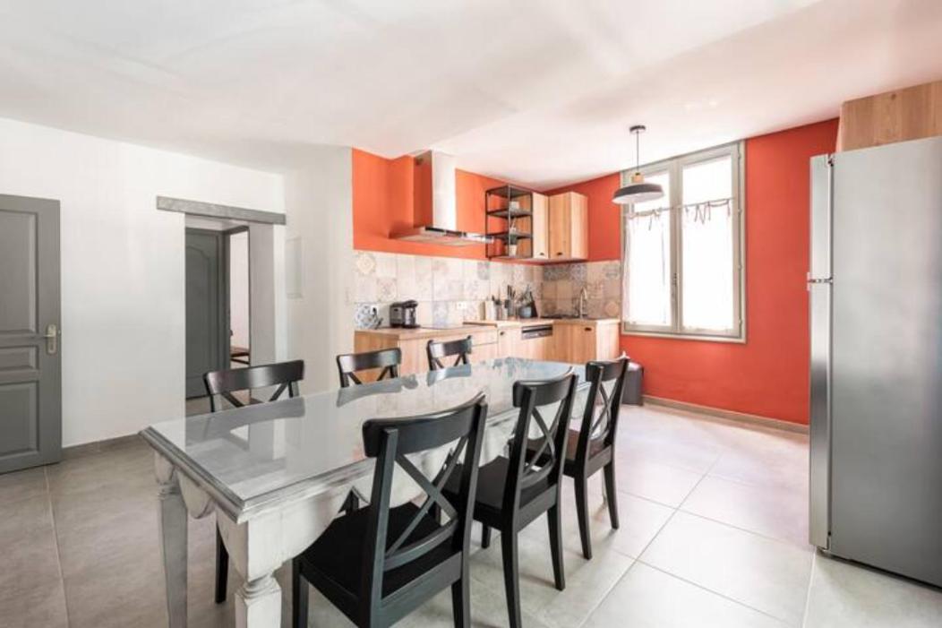 Le Marronnier 1 Apartamento LʼIsle-sur-la-Sorgue Exterior foto